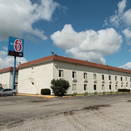 Motel 6-Toledo, Oh مومي المظهر الخارجي الصورة